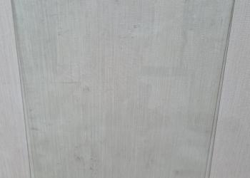 Продаю полку стеклянную