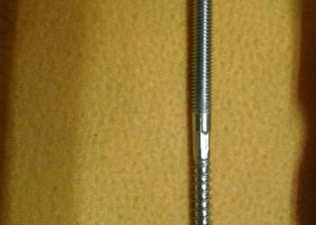 Шпилька сантехническая