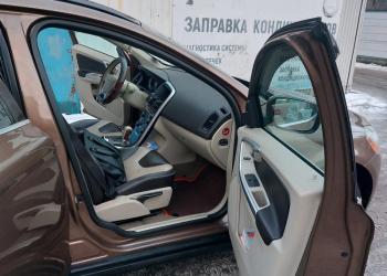 Volvo XC60, 2011