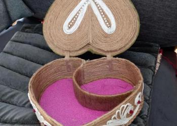 ,картины,цветы,шкатулки,