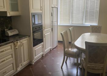 2-к квартира, 70 м2, 5/12 эт.