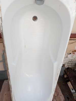 ванна акриловая