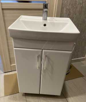 Тумба с раковиной в ванную