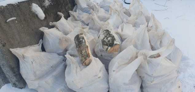 Дрова в мешках