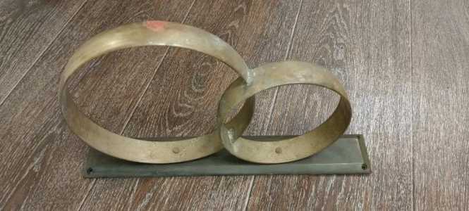 Свадебные кольца на машину