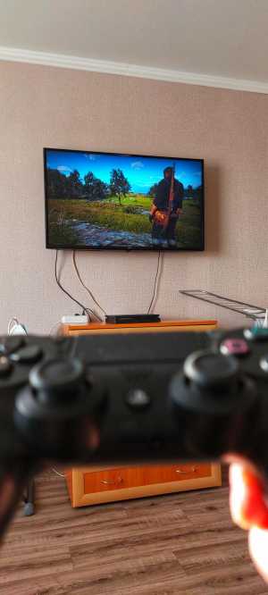 Playstation 4 slim
