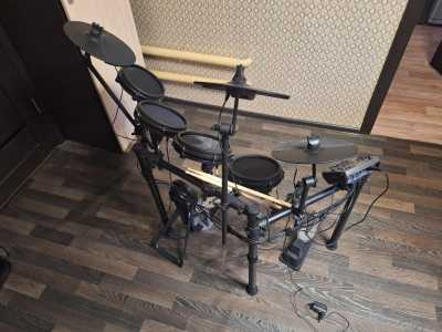 Электронная барабанная установка Alesis nitro mesh kit