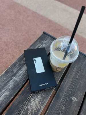 Samsung S24, 8/256 ГБ