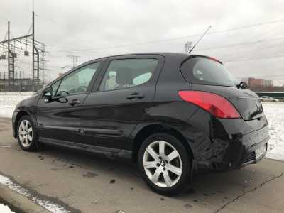 Peugeot 308, 2011