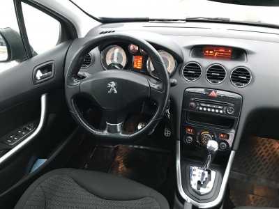 Peugeot 308, 2011