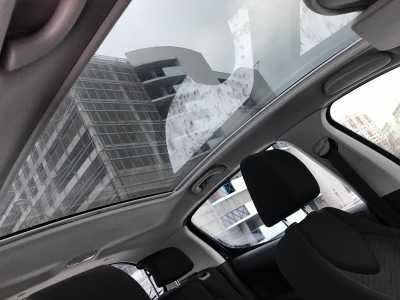 Peugeot 308, 2011