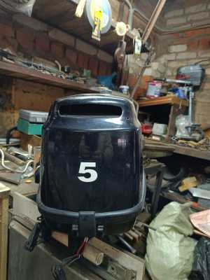 Лодочный мотор 5 л.с.4 х тактныйй
