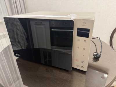 ������������� ���� LG NeoChef MS2535GISH