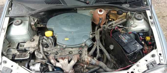 Renault Clio, 2001