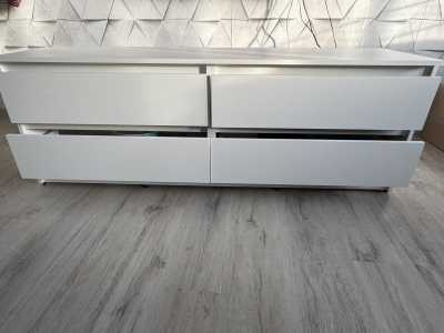 Тумба под телевизор