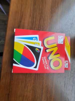 Игра "UNO" новая