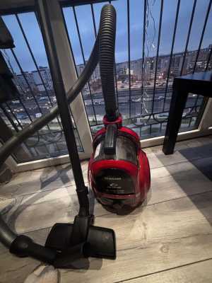 Новый пылесос