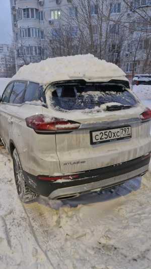 Geely Atlas, 2022