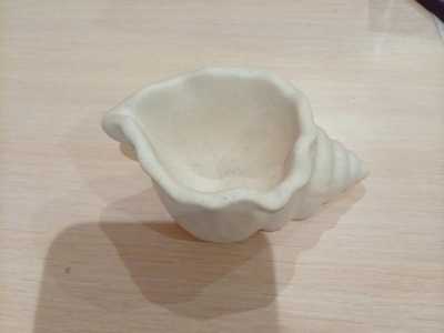 Гипсовая вазочка