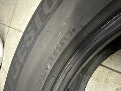 Bridgestone 235/65R17