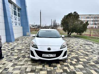Mazda 3, 2011
