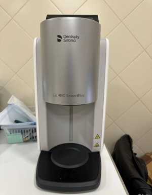 �������� CAD/CAM ������� CEREC (Sirona)