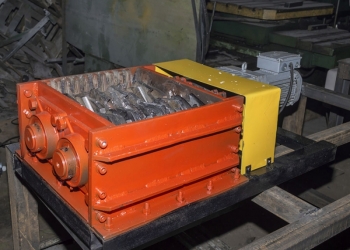 Дробилка для костей ШБ-1