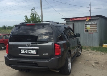 Продам двигатель и кпп на автомобиль Infiniti QX56 2004 года