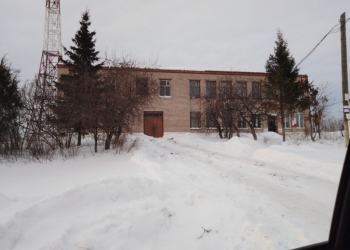 Здание на трассе М7 в 60 км от Ижевска