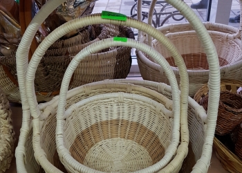 Корзины плетеные, ротанг