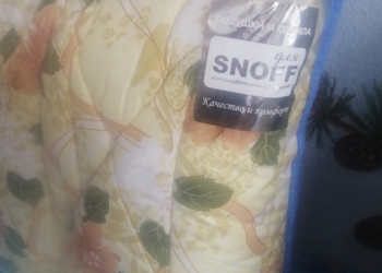 Подушки и одеяло комплект из натур шерсти, качественное