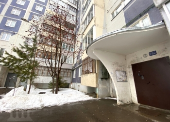 1-к квартира студия, 15 м2, 1/10 эт.