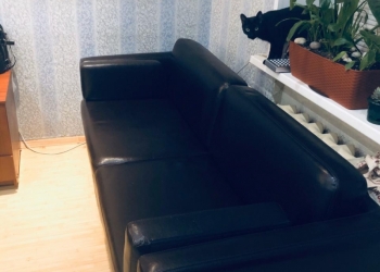 Диван
