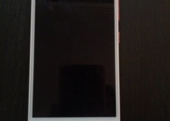 Продам телефон Fly Selfy 1