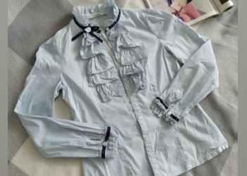 Базовая школьная блузка