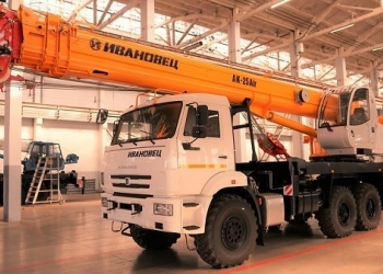 Автокран КС-45717К-3Р AIR
