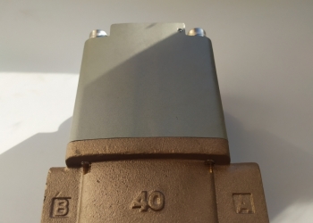 Соленоидные клапаны SMC VNB604A-40A