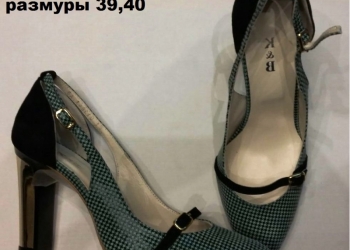Продаю партию женской обуви