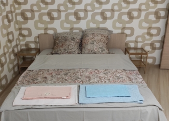 1-к квартира, 42 м2, 4/10 эт.