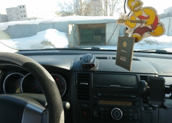 Автомобиль Nissan Tiida