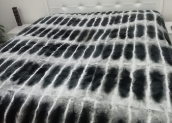 Продажа покрывала.