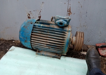 Продам электродвигатели