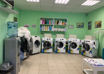 Продаю нежилое помещение 42 м2 с арендаторами