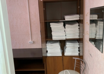 Продаю нежилое помещение 42 м2 с арендаторами