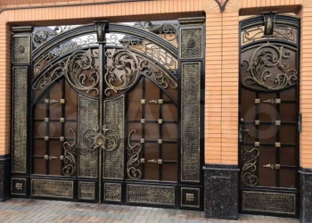 Ворота в Грозном