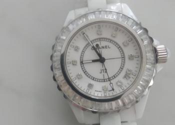Часы CHANEL