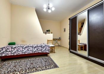 2-к квартира, 70 м2, 1/3 эт. хорошая цена