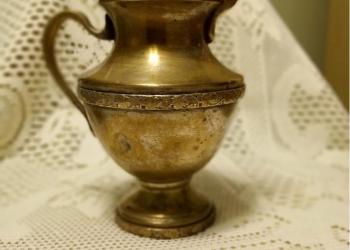 Кувшин декоративный