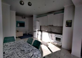 3-к квартира, 70 м2, 12/18 эт.