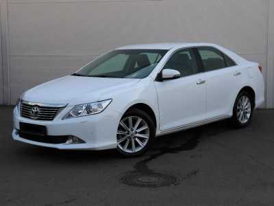 Toyota Camry, 2014